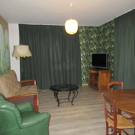 Le Gite Des Fresques Saint-Savin  Exterior foto
