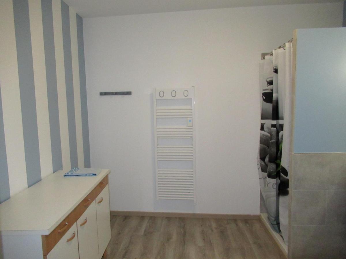 Le Des Fresques Apartment